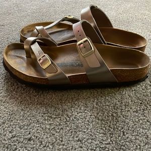 Birkenstock Mayari taupe/gold size 40